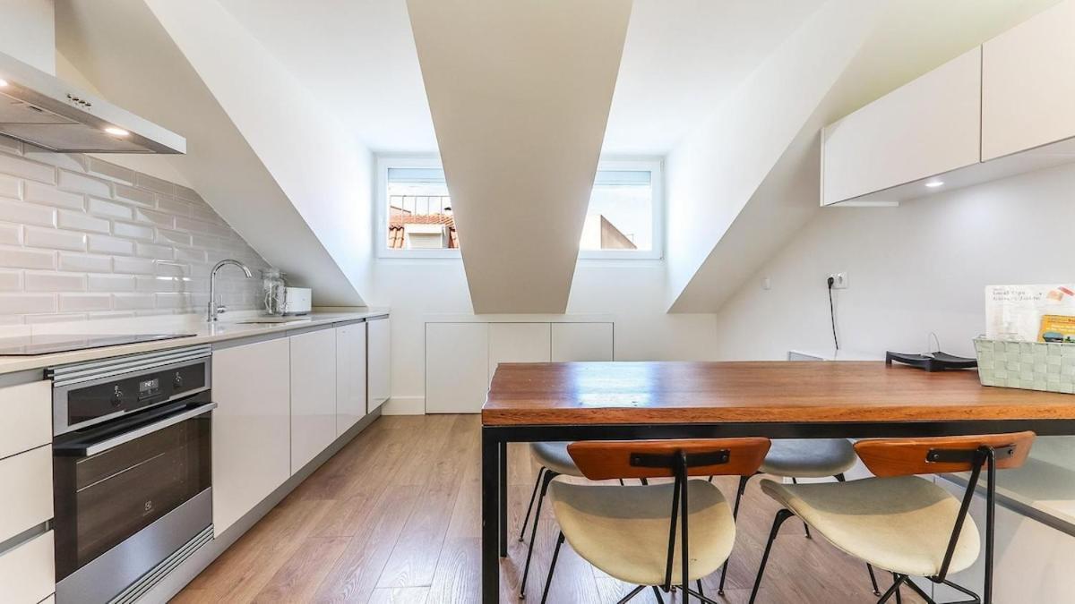 Liberdade Spacious Duplex With Ac *